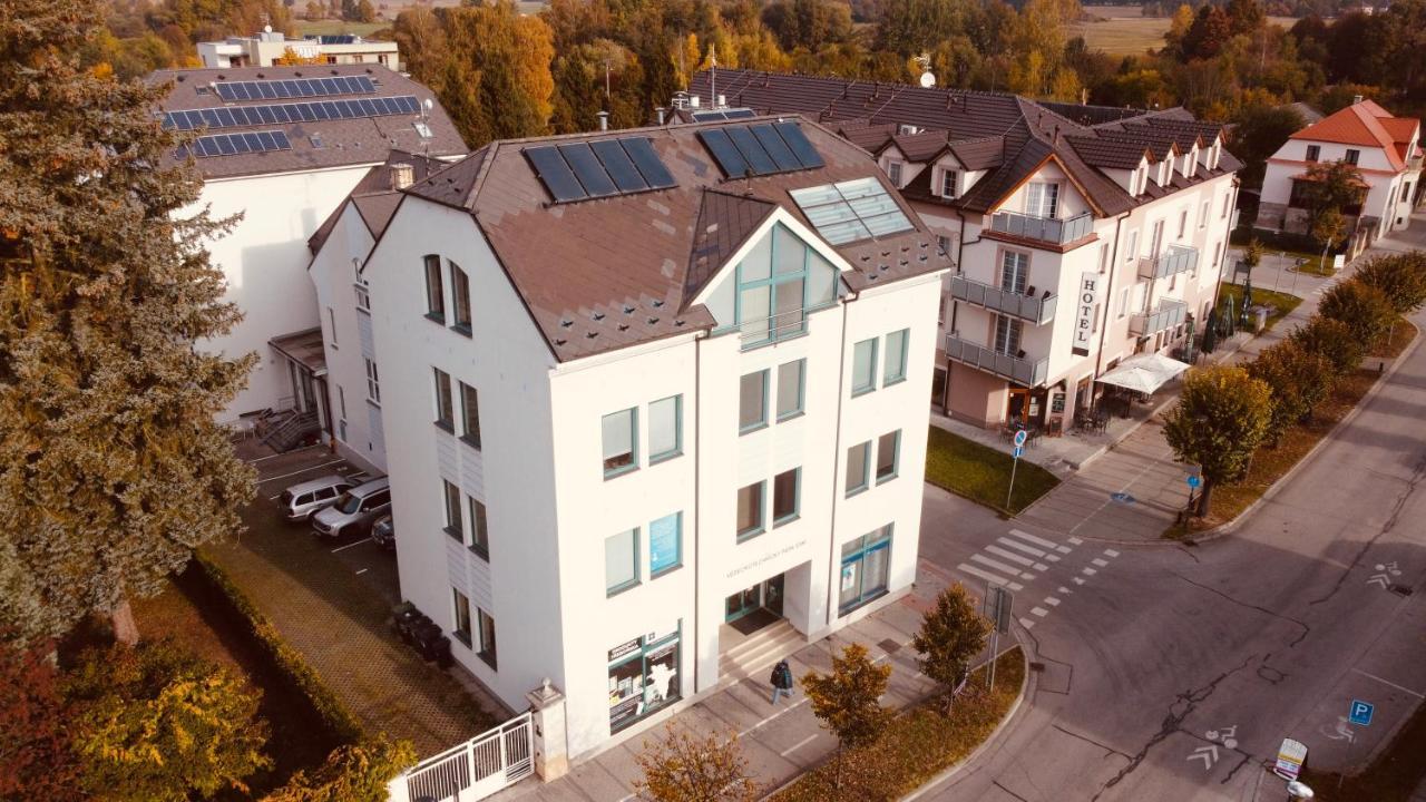 Apartments Radka Trebon Ngoại thất bức ảnh